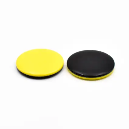 b+d umpire's toss coin, black/yellow, plastic